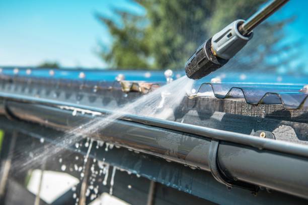 Why Choose Our Certified Pressure Washing Experts for Your Project Needs in Enetai, WA?